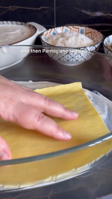 SICILIANI CREATIVI - Lasagne bianche primaverili - Spring white lasagna #shortsrecipe смотреть онлайн