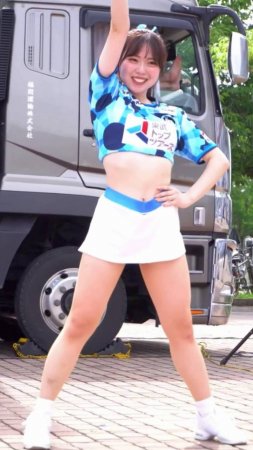 Pretty cheerleader (1) #shorts Or someones feet in the truck window #cheerleader #girle #dance