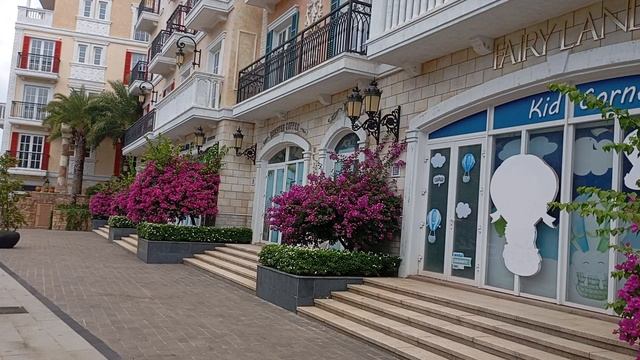 Прогулка по Сансет Тауну. смотреть онлайн