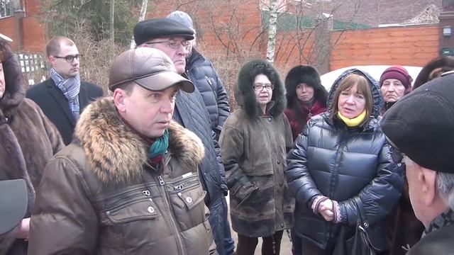 Деревня Барвиха, сход жителей