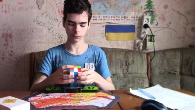Финал по кубику Рубика 3х3х3 на соревнованиях Feet In Quarantine 2020 смотреть онлайн