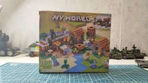 Соединили четыре набора "My World" Китайского Лего Майнкрафта в Большую Деревню