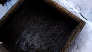 Зимовка пчёл в Альпийском улье. Вентиляция.