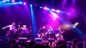 НОМ — Обезьяноид.