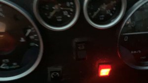 Ikarus 280 - аварийный выключатель "STOP"