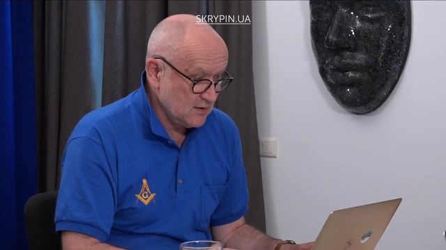 "НАЛИТИ ЇМ У ВУХА НІЧОГО НЕ ВИЙДЕ!": Яневський пояснює, хто за кого і чому голосуватиме на виборах