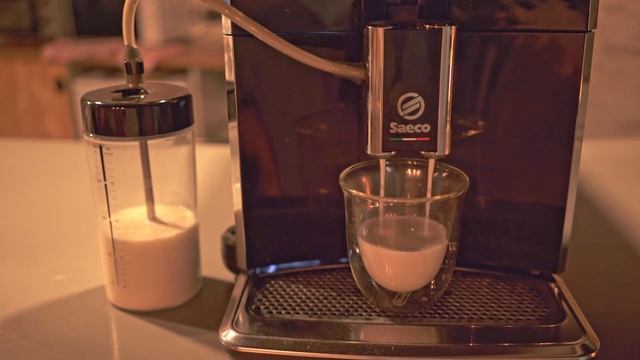 Cafetera express manual o superautomática: ¿Cuál comprar?