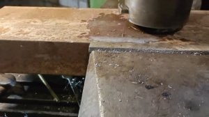 как вырезать быстро отверстие на фрезерном станке???