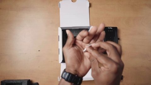 SmallRig V Mount Battery Adapter with Adjustable Arm | Unboxing @SmallRigGlobal