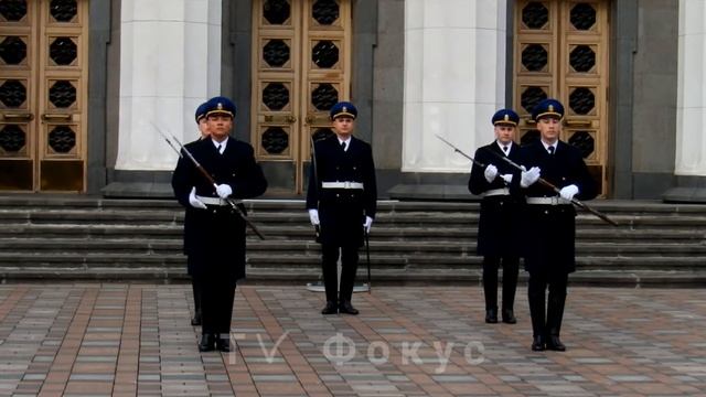 Выступление почетного караула Национальной гвардии Украины. Открытие традиции Почетного караула.