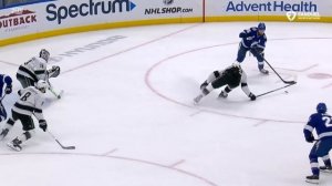 Kings' David Rittich Robs Brayden Point With Unbelievable Sprawling Glove Save