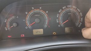 настройка часов на Ниве Тревол