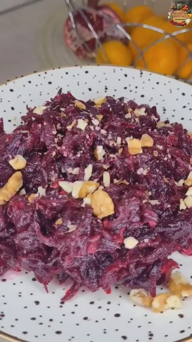 Самый простой и полезный салат из СВЕКЛЫ #свекла #салат #салатизсвеклы #рецепт #рецепты #буряк смотреть онлайн