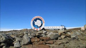 RI1ANL Novolazarevskaya Station Antarctica. From dxnews.com