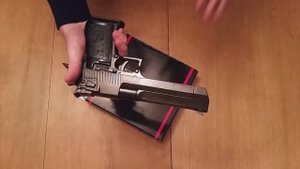 Desert Eagle .50 by Denix 1123 replica, ММГ пистолета