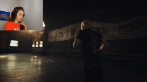 Смотрю Клип FRIENDLY THUG 52 NGG AMMO, реакция девушки