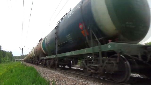 Электровоз ВЛ10У-877 с грузовым поездом, БМО ж/д смотреть онлайн