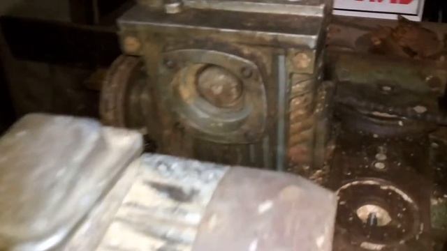 Станок для изготовления профильной рейки, обналички из дерева