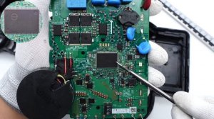 Teardown of Enphase IQ7+ Microinverter (For Solar Energy)