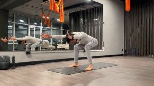 Здоровая спина, тренировка на 20 минут | упражнения для здоровой спины с Александром Куликовым