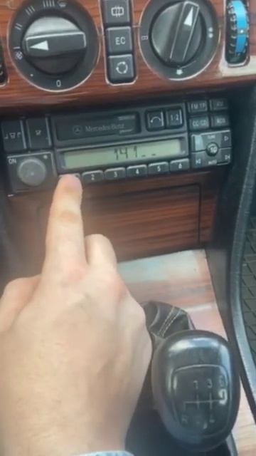 Как разблокировать магнитолу Мерседес BE1350 смотреть онлайн