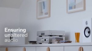 Denon DCD-900 NE CD Player.