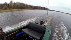 В темноте на реке