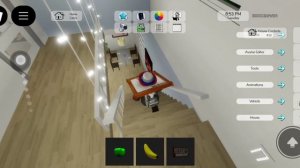 История в брукхэвене 
Роблокс Брукхэвен играю вместе с Малого Play