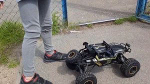 Радиоуправляемый джип 50 см за 3000 рублей с Озон