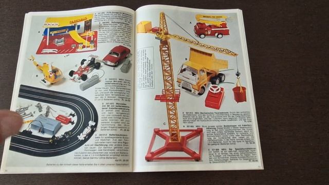 Spielzeug- Katalog aus den 1970er Jahren von Franz Carl Weber!