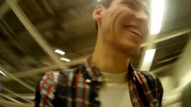 Ночь в IKEA | 24 ЧАСА В ЗАКРЫТОЙ ИКЕА | НАС ПОЙМАЛИ ! смотреть онлайн