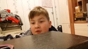 никогда не крути спинен в 3:00 часа ночи!на меня напал спинерный дух!