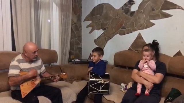 Игра на Доули.