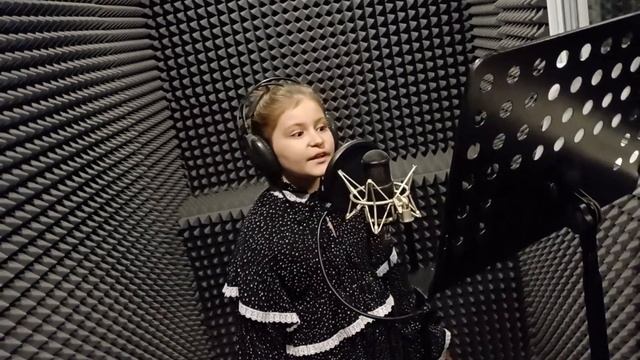 Моя семья - слова и музыка  Александра Ермолова