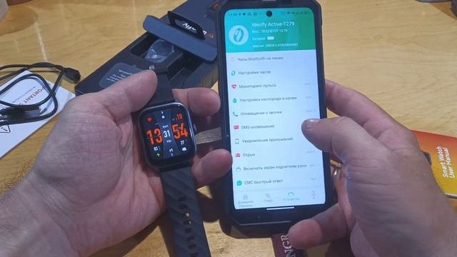 Распаковка часов WeoFly Active 1279