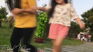 Bushman jokes make everyone laugh | Bush-lady. BUSHMAN PRANK PRANK VIETNAM