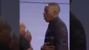 Майк Тайсон в 50 лет показал класс как делать маятник 1