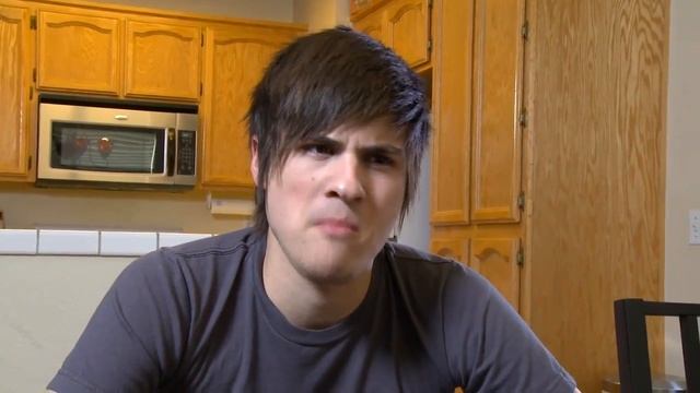 САМЫЕ ХУДШИЕ СЮЖЕТНЫЕ ПОВОРОТЫ ВСЕХ ВРЕМЕН! | SMOSH |