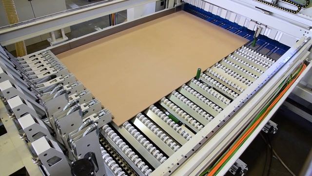 scm gabbiani a3 angular panel saw - thin panels cutting application