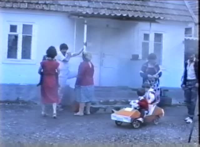 Вернись в Швейцарию смотреть онлайн