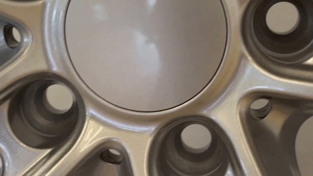 Wolfrace X10 Silver Alloy Wheel смотреть онлайн