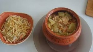 Блюдо в горшочках на обед. Маринкины творинки. Всем МИРА и Добра!