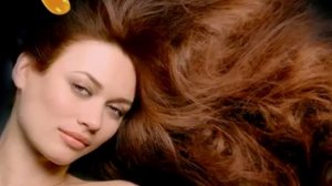 Olga Kurylenko in Pantene Pro-V Color Therapy commercial | English