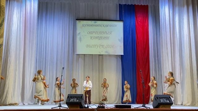 Ансамбль танца Веселинка т."Каморочки мои"