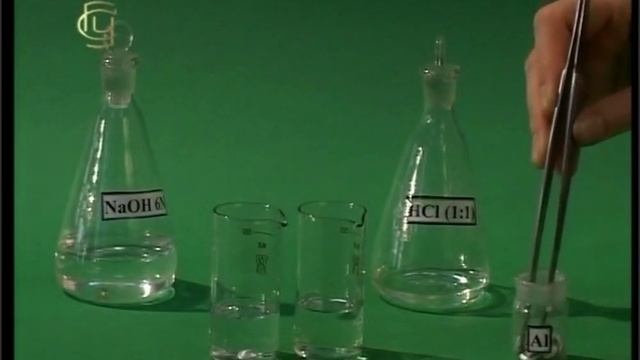 Взаимодействие алюминия с кислотой и щелочью смотреть онлайн