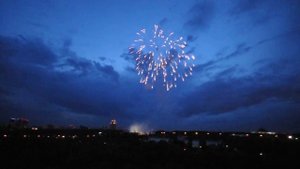 Салют 9-го мая. 65 лет победы.