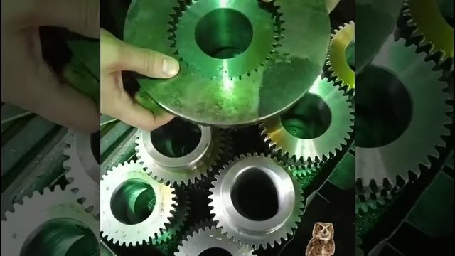 зубофрезерный станок для изготовления зубчатых передач!