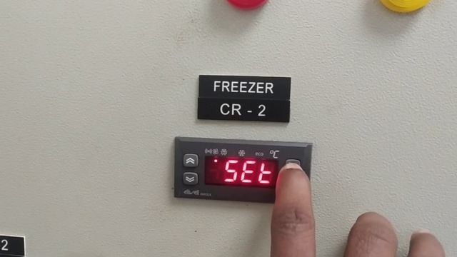 How to adjust cold storage degital  thermostat temperature #cold room ka temperature kayshe set kar