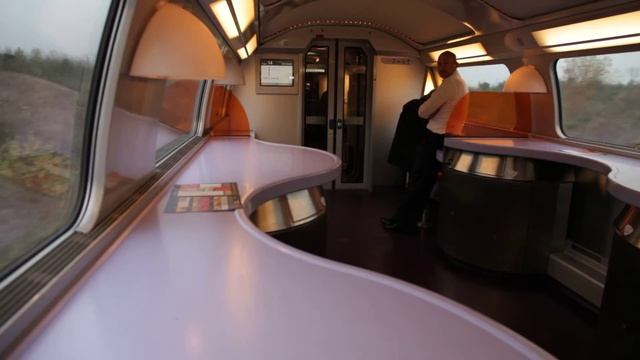 High speed ride on TGV up to 320 km/h (200 mph) смотреть онлайн