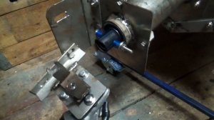 Мотор редуктор для привода шнека рамочной воскотопки.  Механизация пасеки